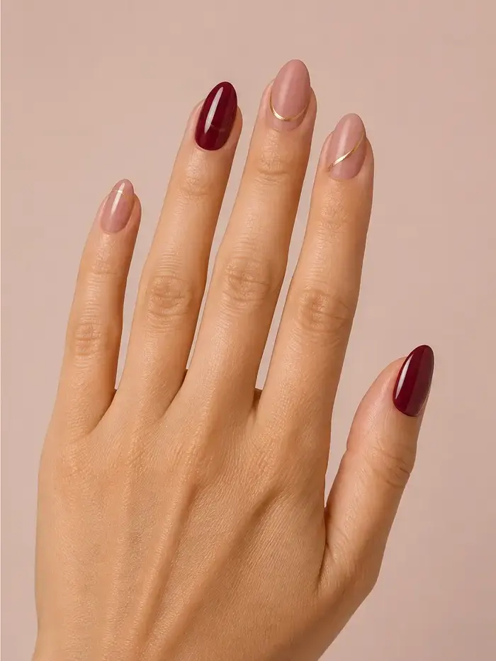 Esmaltação em gel nas cores vinho e nude